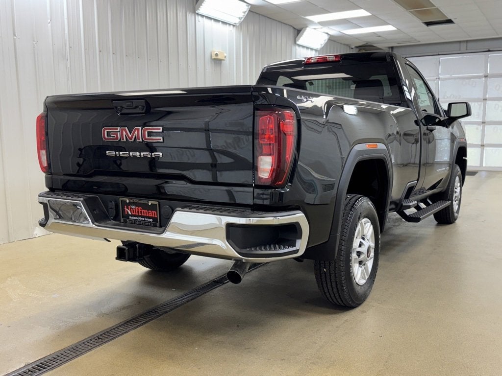 2025 GMC Sierra 2500 HD Pro