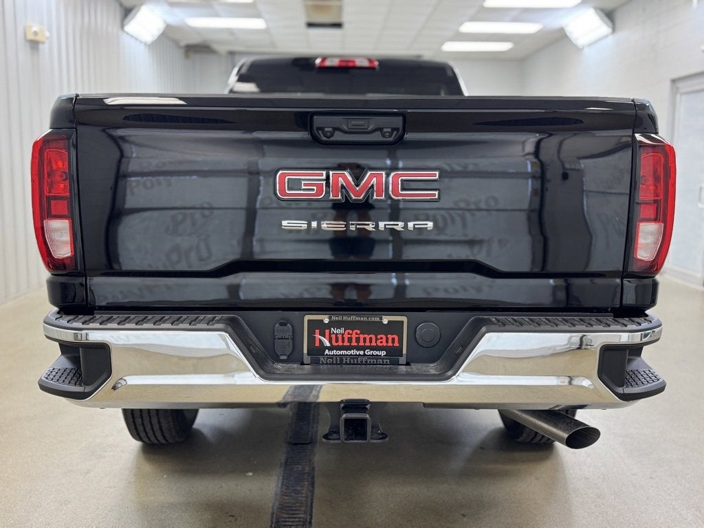 2025 GMC Sierra 2500 HD Pro