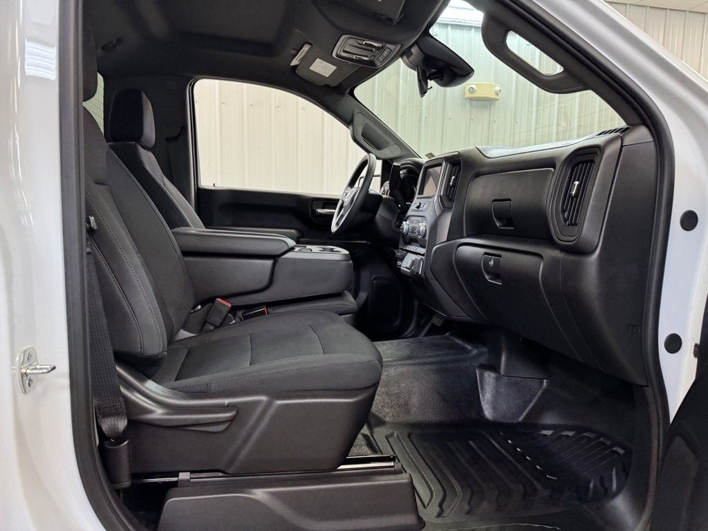 2025 GMC Sierra 3500 HD Pro