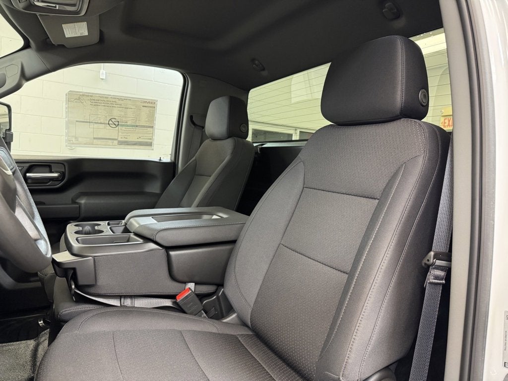 2025 GMC Sierra 3500 HD Pro