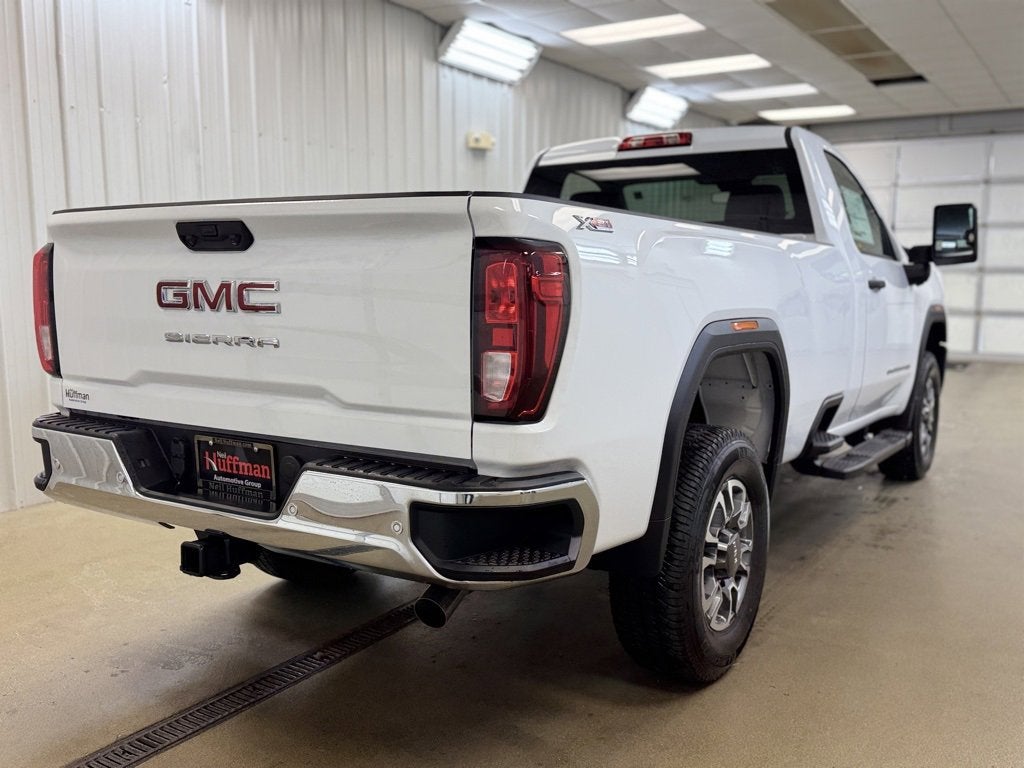 2025 GMC Sierra 3500 HD Pro