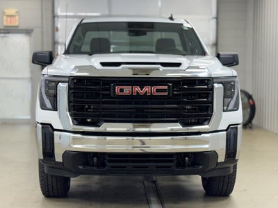 2025 GMC Sierra 3500 HD Pro