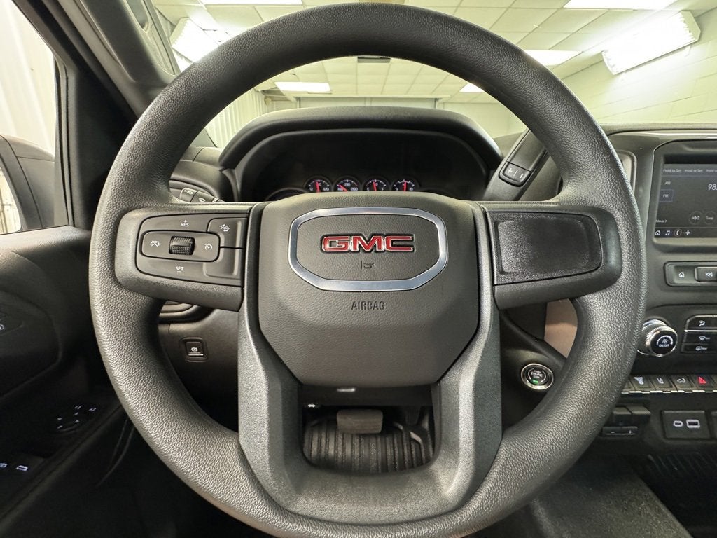 2025 GMC Sierra 3500 HD Pro