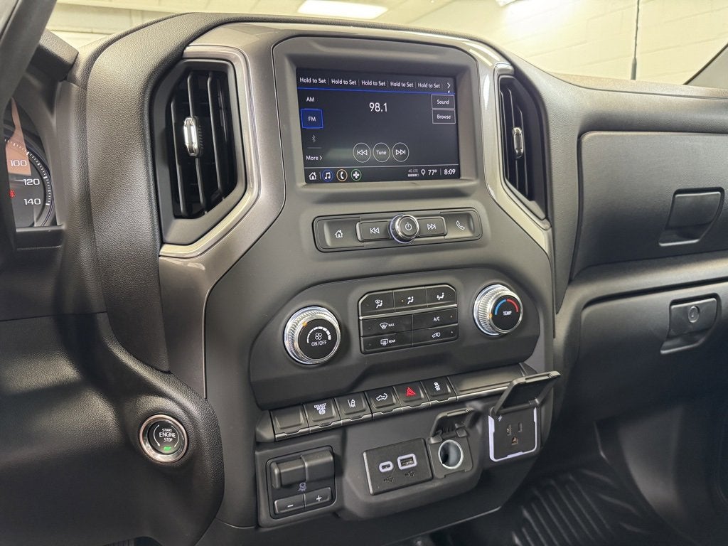 2025 GMC Sierra 3500 HD Pro