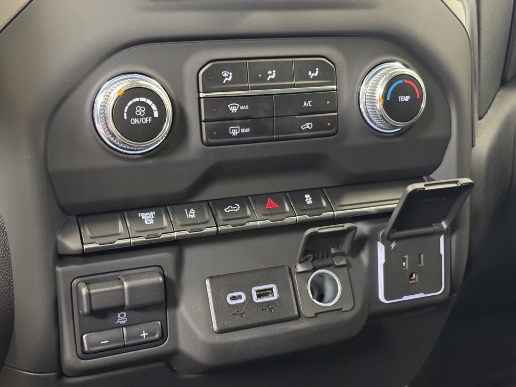 2025 GMC Sierra 3500 HD Pro