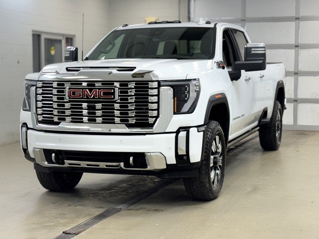 2026 GMC Sierra 3500 HD Denali