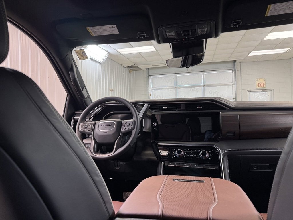 2026 GMC Sierra 3500 HD Denali Ultimate DRW