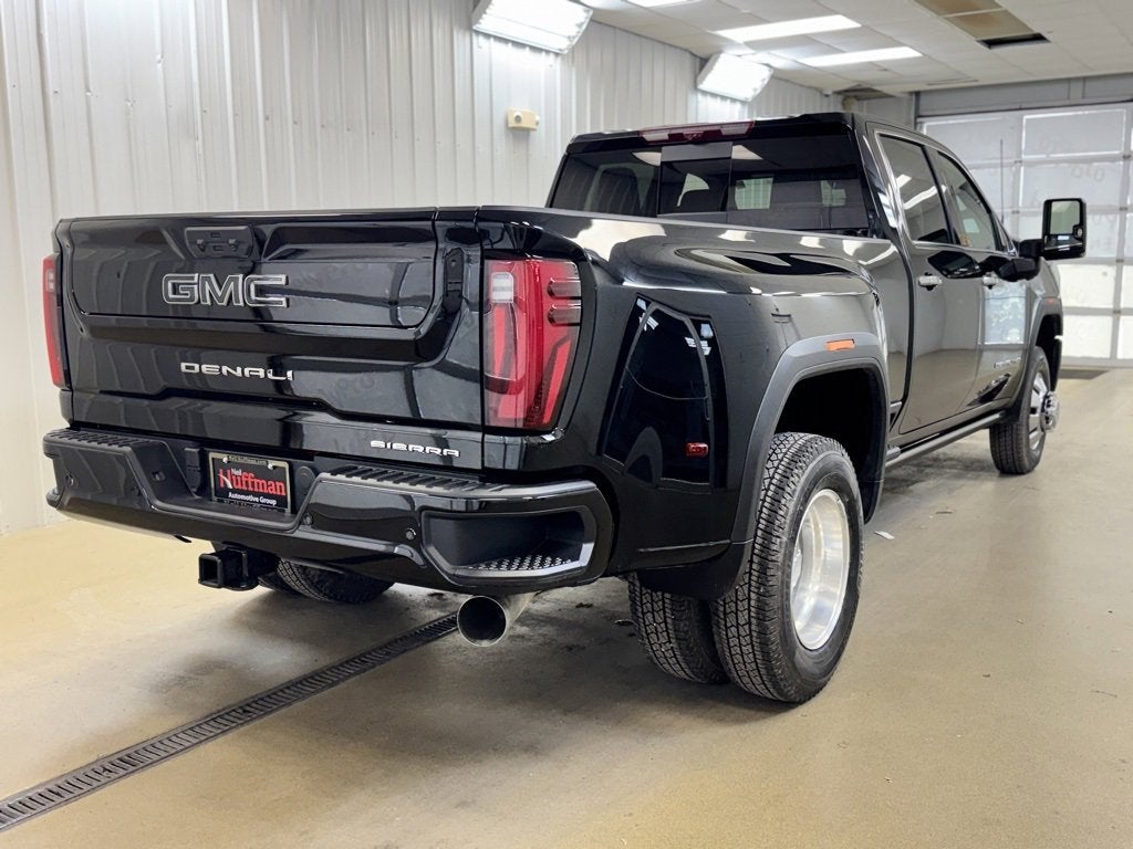 2026 GMC Sierra 3500 HD Denali Ultimate DRW