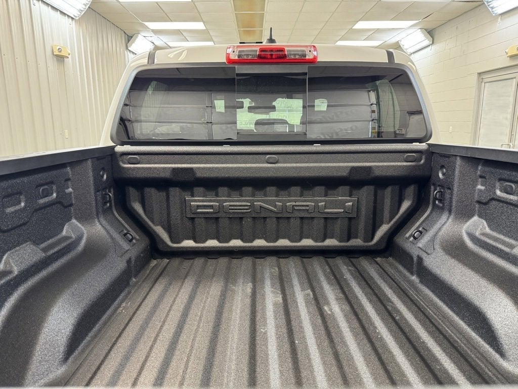 2024 GMC Canyon Denali