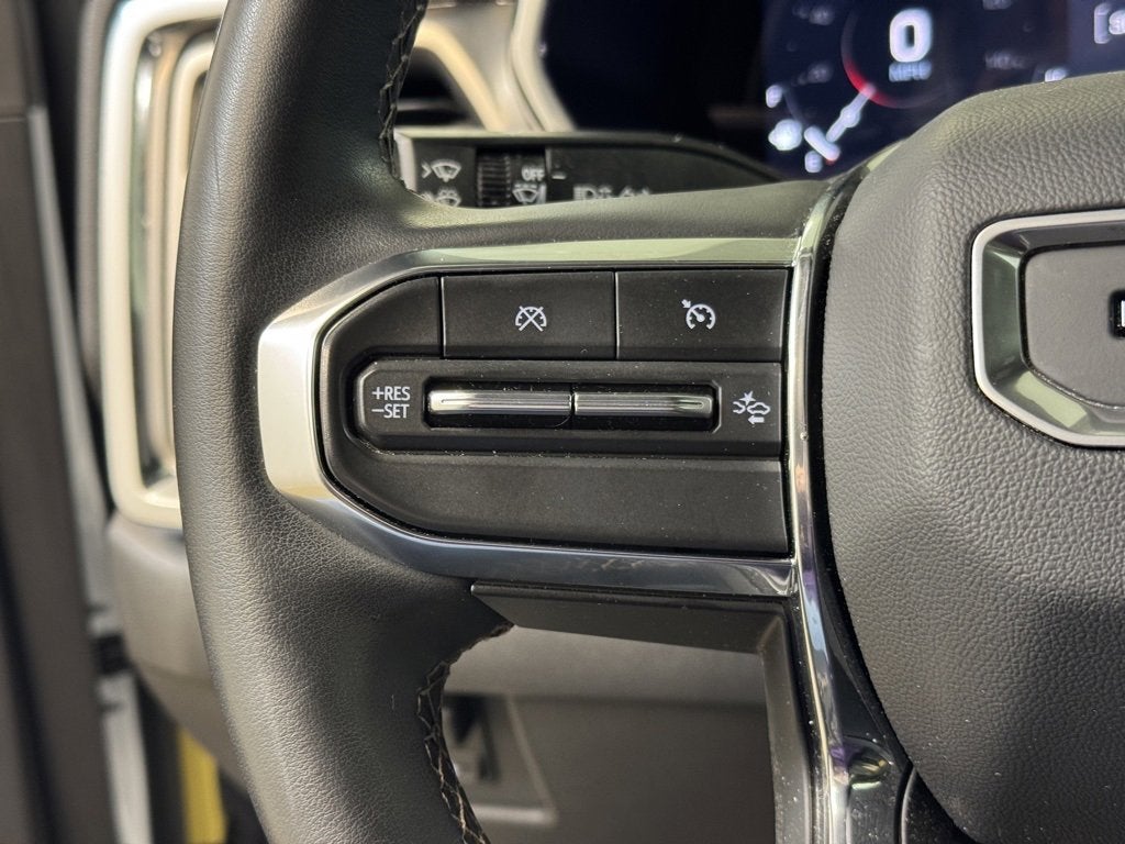 2024 GMC Canyon Denali