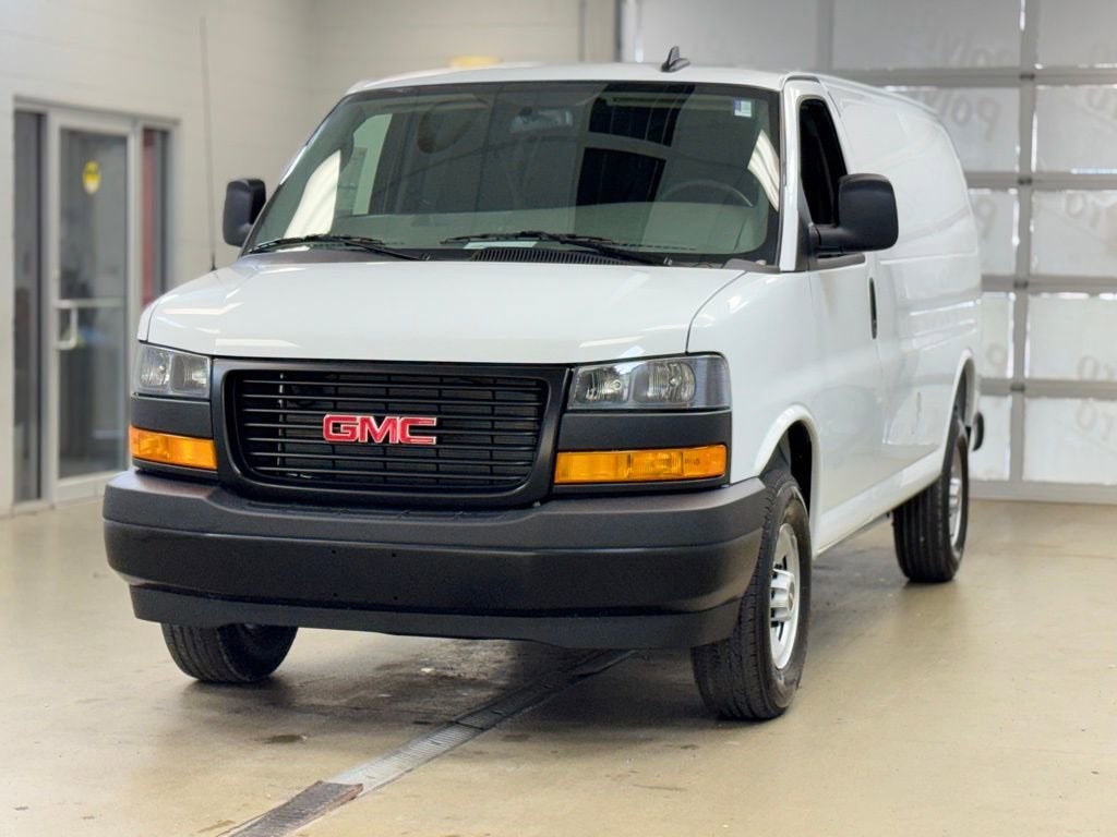 2025 GMC Savana Cargo 2500 Work Van