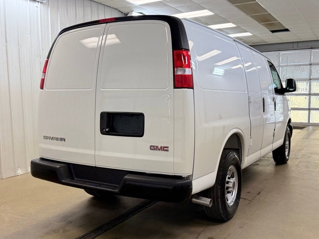 2025 GMC Savana Cargo 2500 Work Van