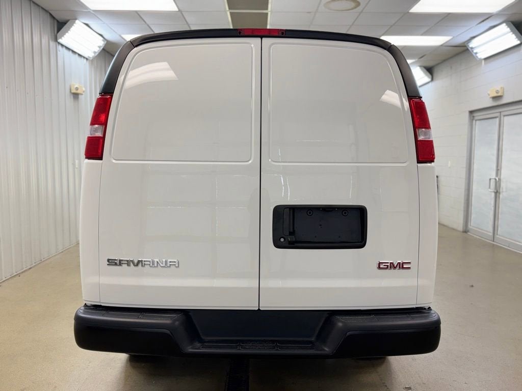 2025 GMC Savana Cargo 2500 Work Van
