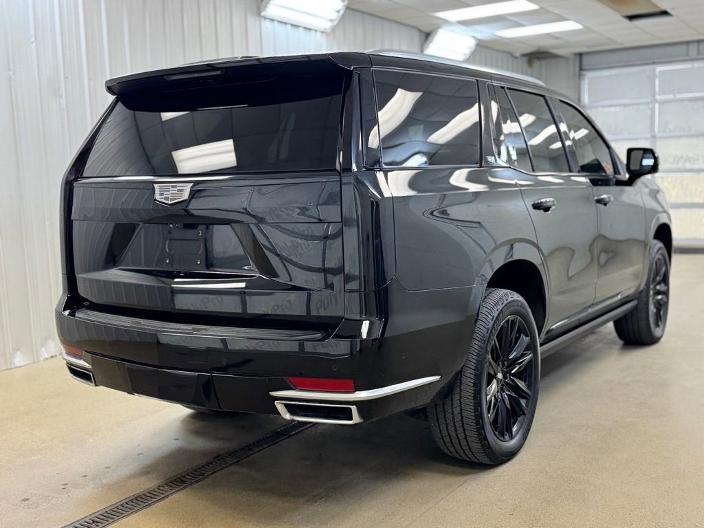 2022 Cadillac Escalade Premium Luxury