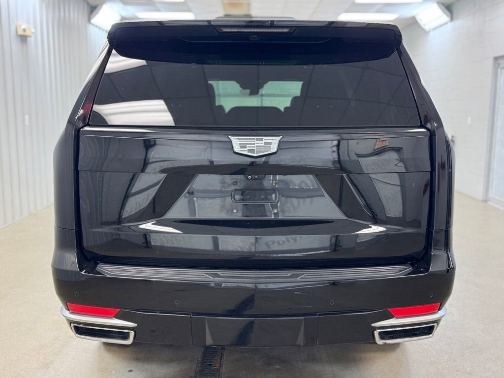2022 Cadillac Escalade Premium Luxury