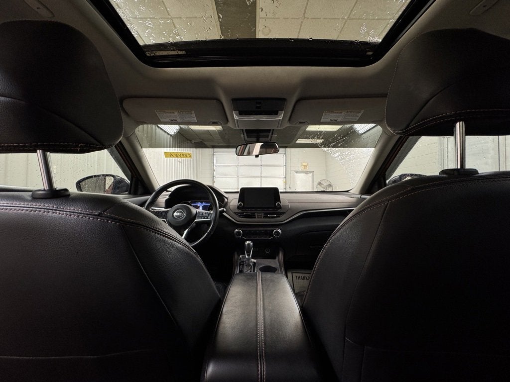 2022 Nissan Altima 2.0 SR