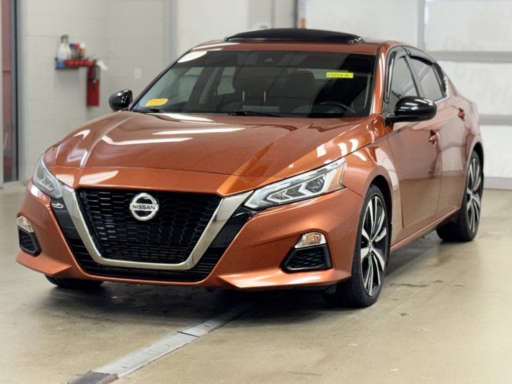 2022 Nissan Altima 2.0 SR