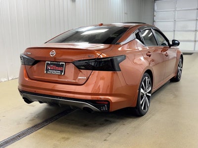 2022 Nissan Altima 2.0 SR