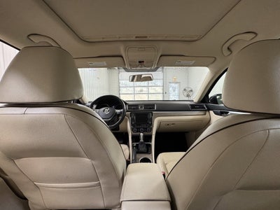 2017 Volkswagen Passat 1.8T SE