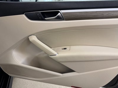 2017 Volkswagen Passat 1.8T SE