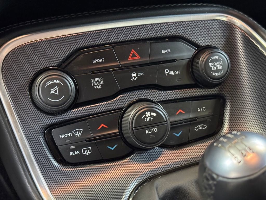 2015 Dodge Challenger R/T Scat Pack