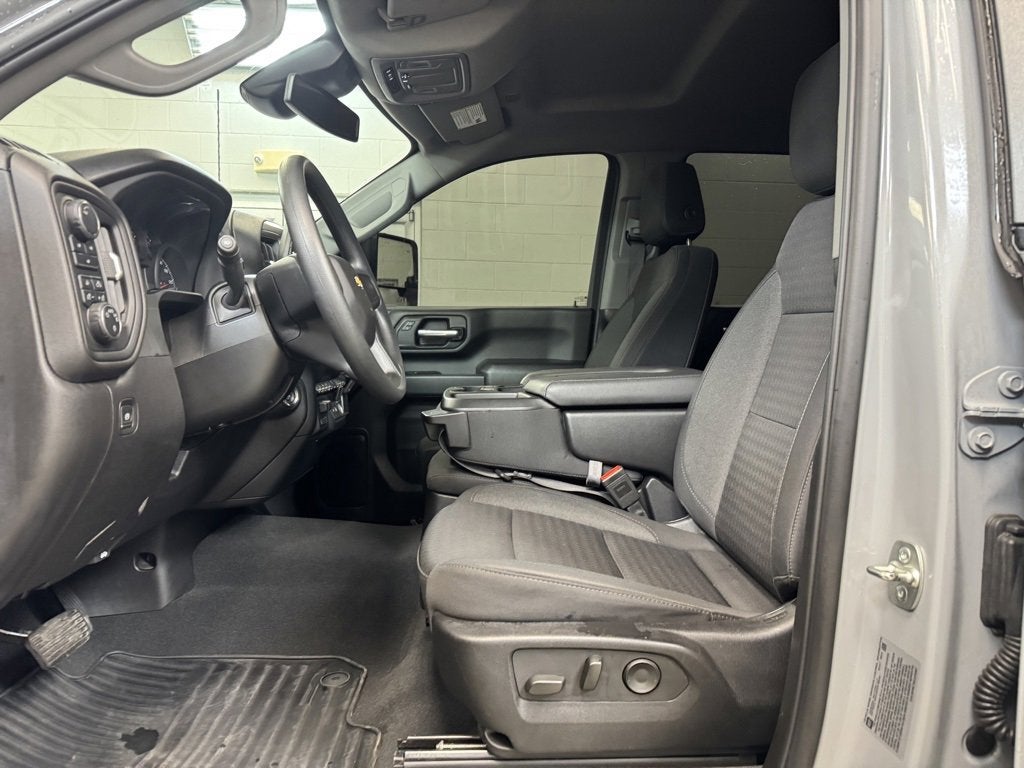 2025 Chevrolet Silverado 2500 HD Custom