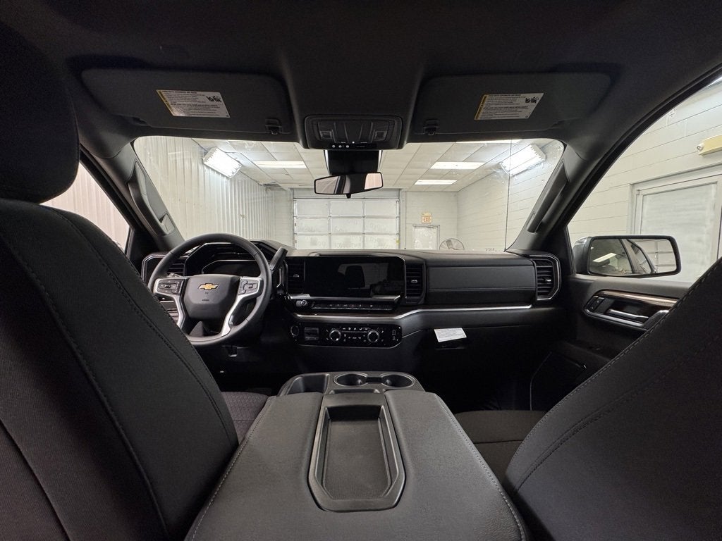 2025 Chevrolet Silverado 1500 LT (2FL)