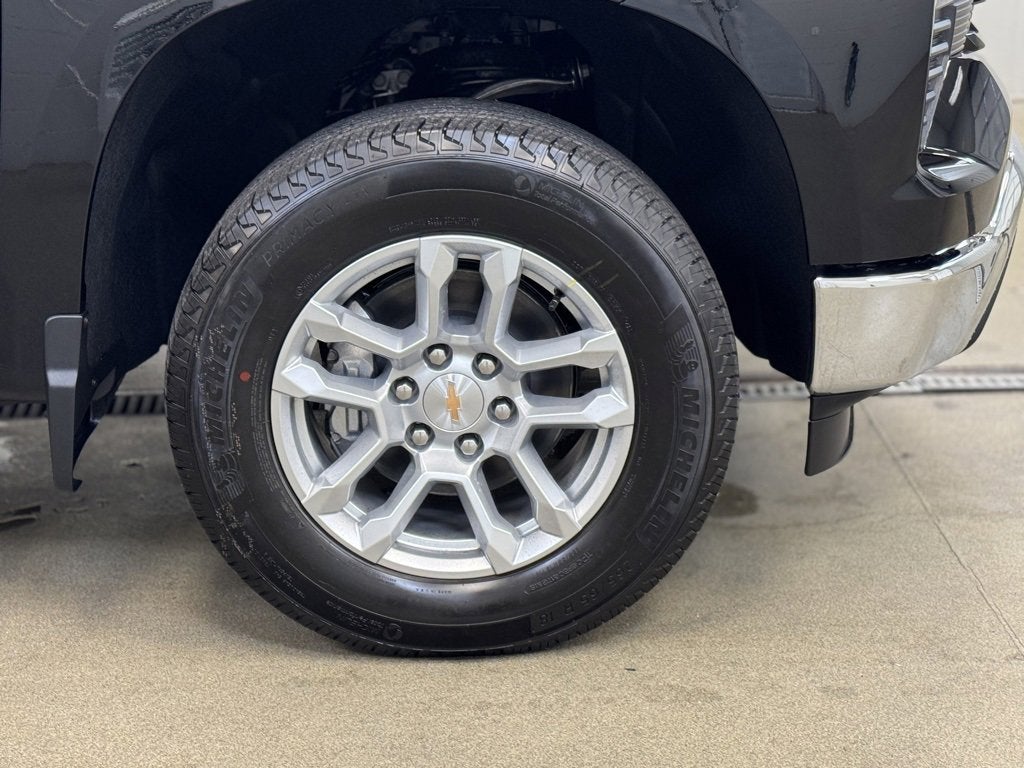 2025 Chevrolet Silverado 1500 LT (2FL)