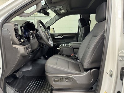 2025 Chevrolet Silverado 1500 LT (2FL)