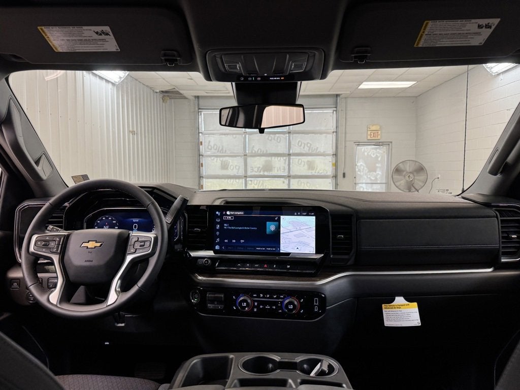 2025 Chevrolet Silverado 1500 LT (2FL)