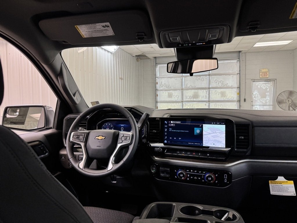 2025 Chevrolet Silverado 1500 LT (2FL)