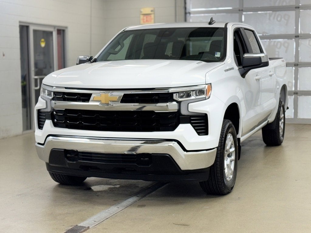 2025 Chevrolet Silverado 1500 LT (2FL)