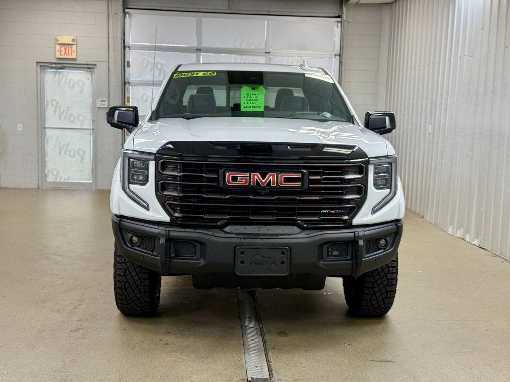 2024 GMC Sierra 1500 AT4X