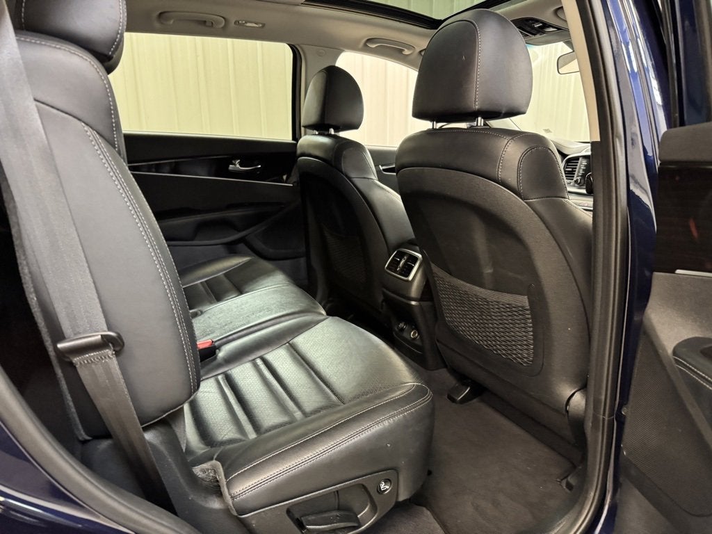 2020 Kia Sorento EX V6