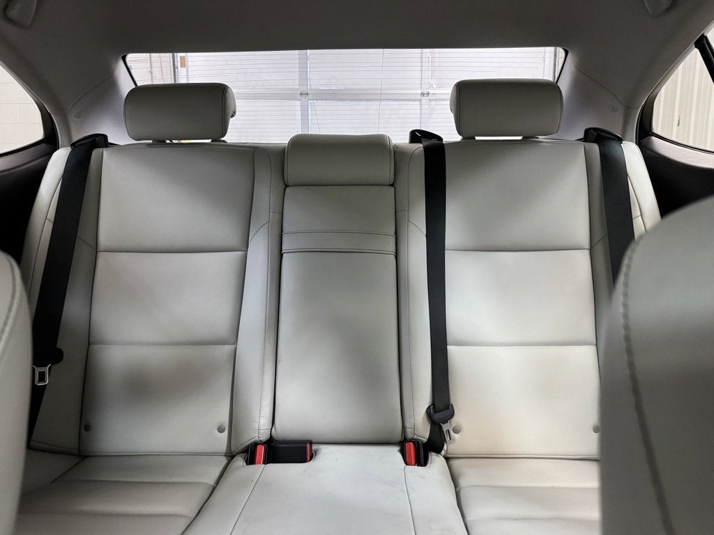 2013 Lexus ES 350 4dr Sdn