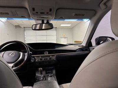 2013 Lexus ES 350 4dr Sdn