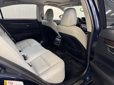 2013 Lexus ES 350 4dr Sdn