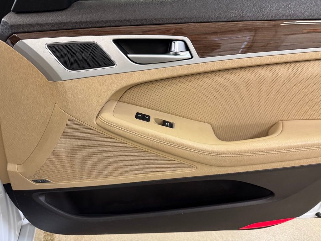 2015 Hyundai Genesis 3.8L