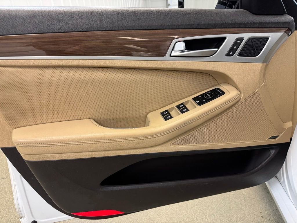 2015 Hyundai Genesis 3.8L