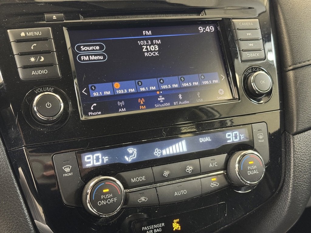 2018 Nissan Rogue SV