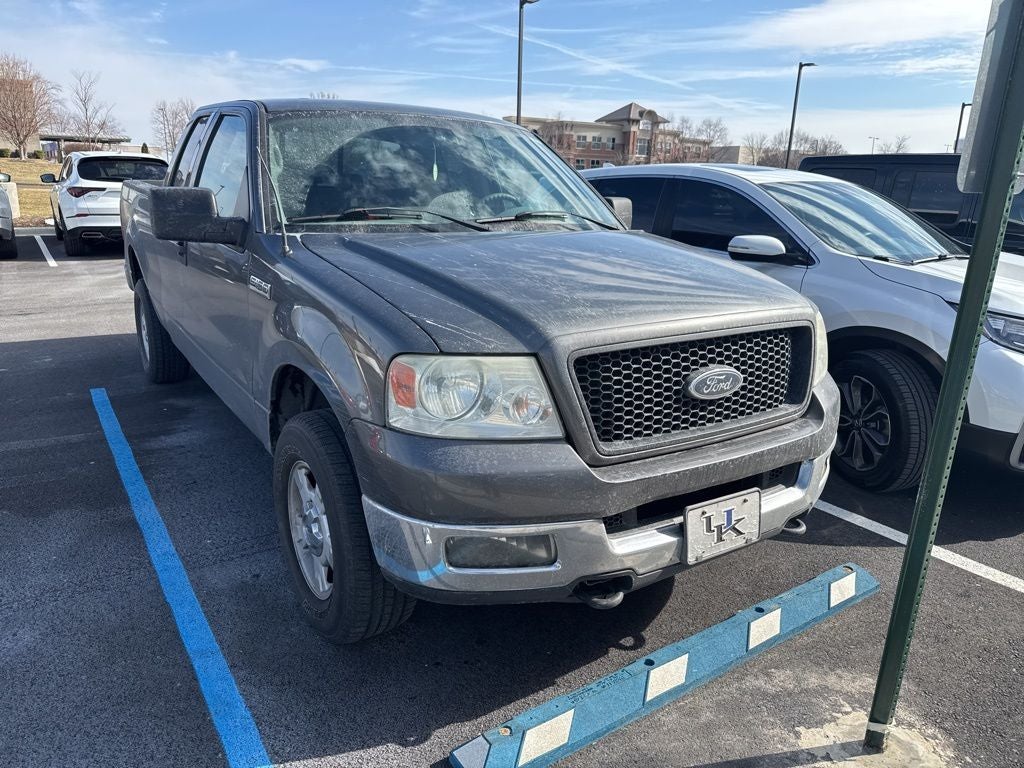 2004 Ford F-150 XLT