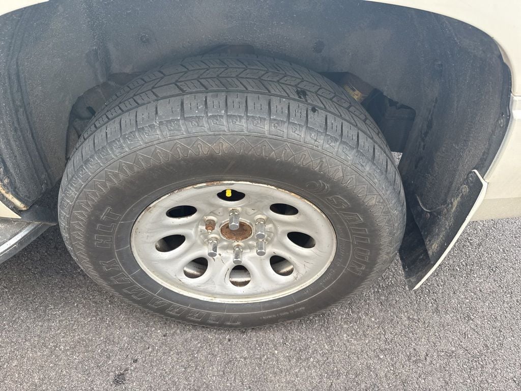 2011 Cadillac Escalade Base