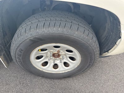 2011 Cadillac Escalade Base