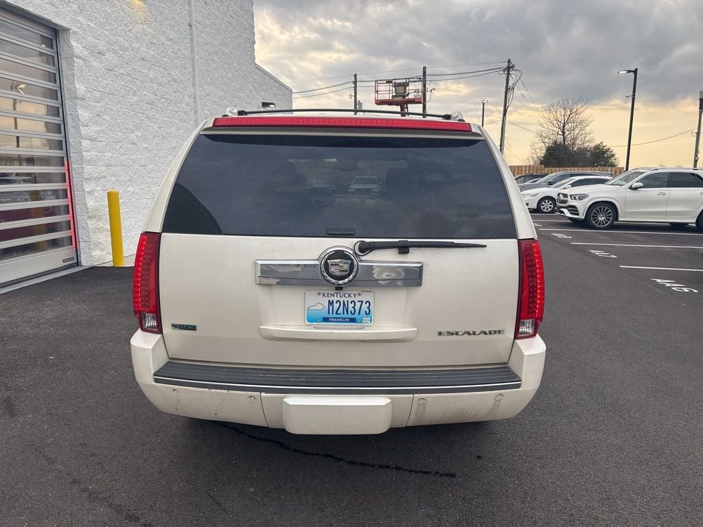 2011 Cadillac Escalade Base