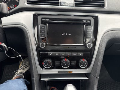 2013 Volkswagen Passat 2.5 SE