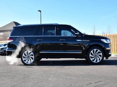 2023 Lincoln Navigator L Reserve