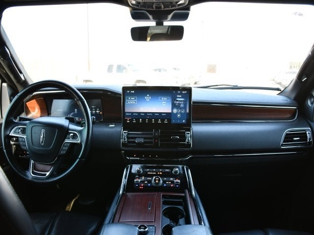 2023 Lincoln Navigator L Reserve