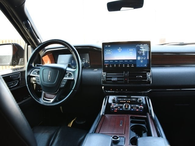 2023 Lincoln Navigator L Reserve