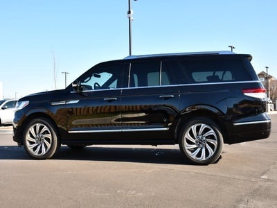 2023 Lincoln Navigator L Reserve