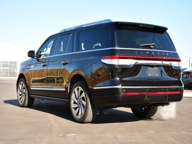 2023 Lincoln Navigator L Reserve